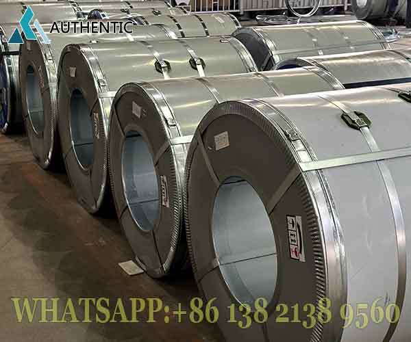 Fasilitas logistik canggih siap mengirim gulungan baja galvanis dalam jumlah besar ke seluruh wilayah Indonesia.