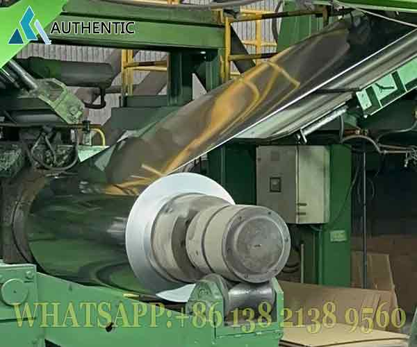 Detail permukaan halus dan presisi dari Supplier Coil CRC kami, diproduksi dengan teknologi ramah lingkungan untuk kebutuhan manufaktur Anda.
