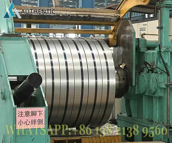 Proses slitting presisi tinggi untuk Jual Steel Strip Coil guna memastikan toleransi ukuran yang ketat dan kualitas tepi yang rapi.