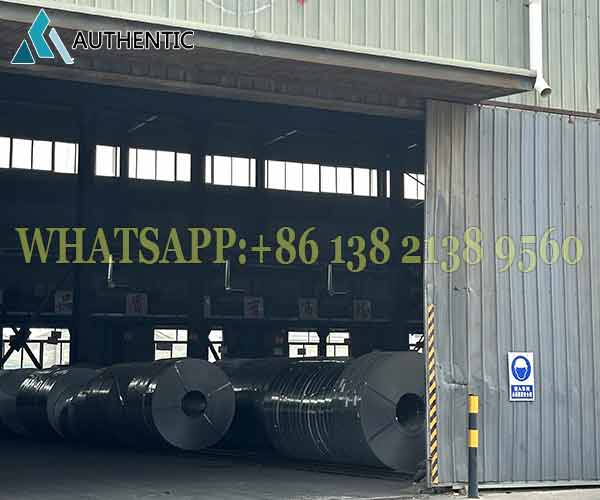 Penyediaan Strip Galvanis Gulungan dengan berbagai spesifikasi lebar dan ketebalan untuk memenuhi kebutuhan produsen rangka plafon dan baja ringan di Indonesia.