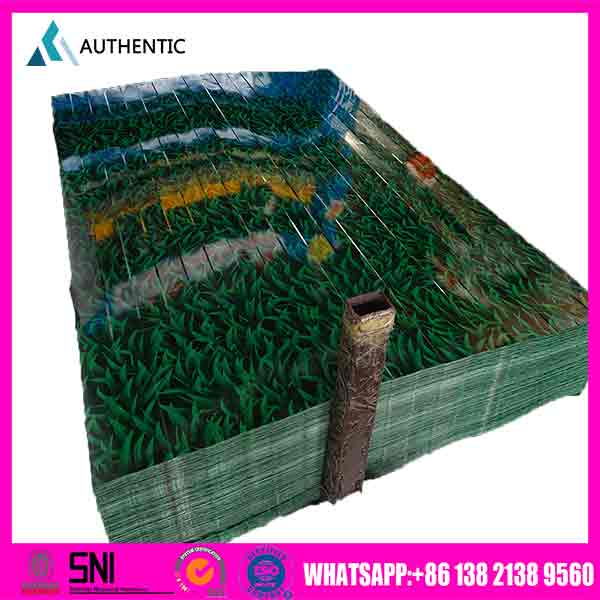 Seng Gelombang Warna